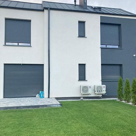 Stylowe Apartamenty Plewiska Bagian luar foto